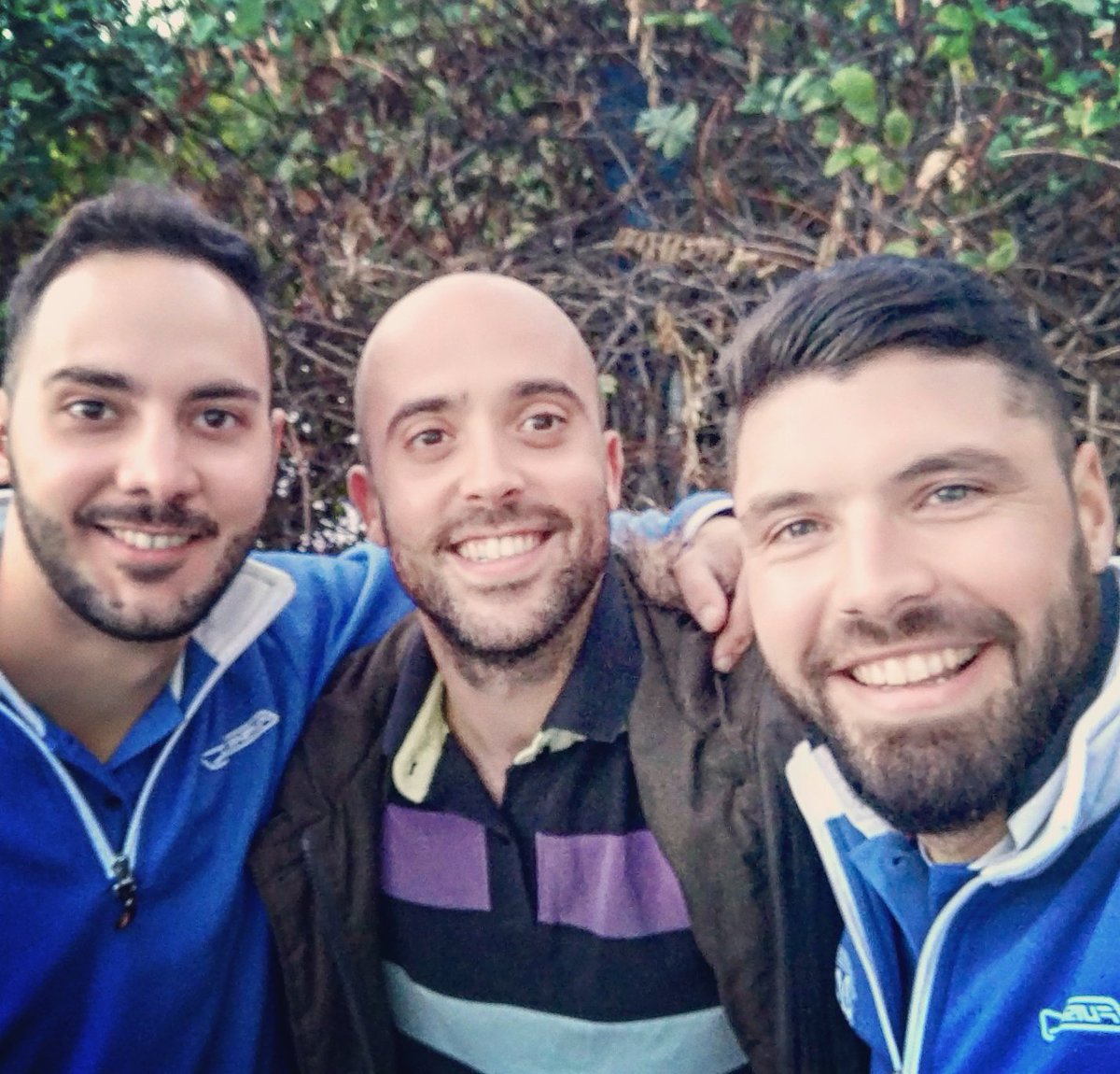 kunsitomelero's tweet image. El único e irremplazable capitán del @CEDDOSA se marcha a conquistar Bristol. Muchos años compartiendo vestuario y amistad. Good Luck Rulo. Cuidaremos de los chamacos!! 😘