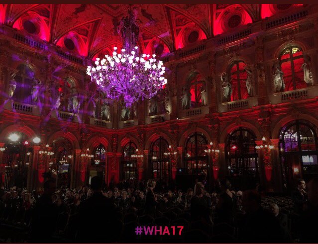 Ce soir nous célébrons l' #innovation du monde de l'hôtellerie aux worldwide hospitality awards #WHA17 #whawards <a href="/Mama_Shelter/">Mama Shelter</a>