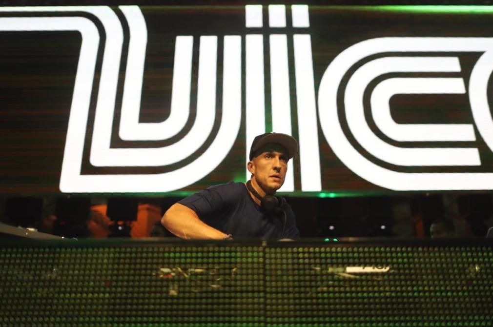 IntrigueVegas's tweet photo. We can’t wait to party with @djvice this #IntrigueMe Thursday! Tickets are on-sale now at https://t.co/vlx1Bd0YL0 https://t.co/PrpsfwJ2RT