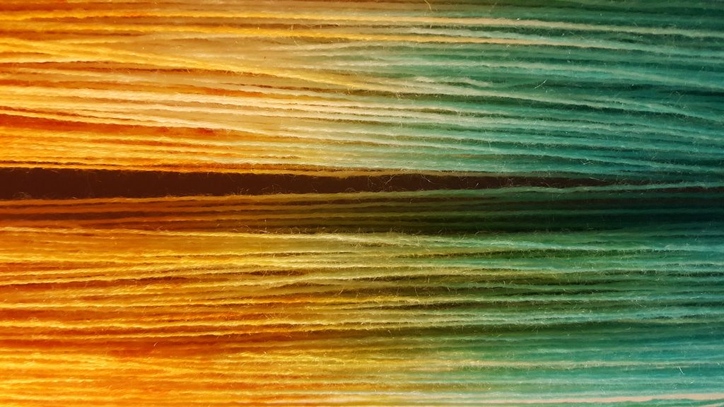 Magic or chemistry? #yarn #knitting #etsy OneHandintheDyepot.etsy.com