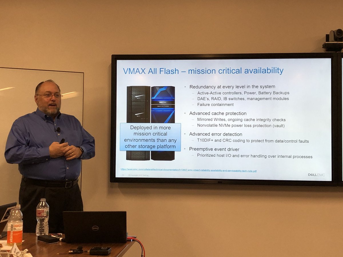 Arjantim's tweet photo. When @Deepstoragenet likes the way you do things with your Storage product you’re doing something good #VMAXAllFlash @DellEMCStorage join us live: https://t.co/FORKH7wmxN https://t.co/TGksNL8Ck2