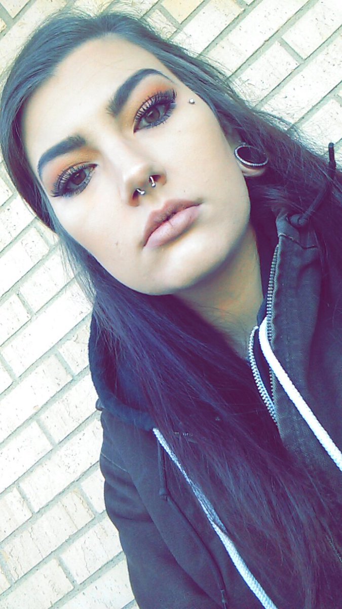 trollN4lyfe's tweet photo. Ill just do it for everyone's sake. you're #wcw #urgypsy #spicynugget https://t.co/H144Wi8FDE