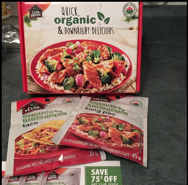 SamDags's tweet photo. #helloflavour! My @clubhouse @influenster box arrived today. Can't wait to try #taco #kungpao https://t.co/RmWY46LrnQ