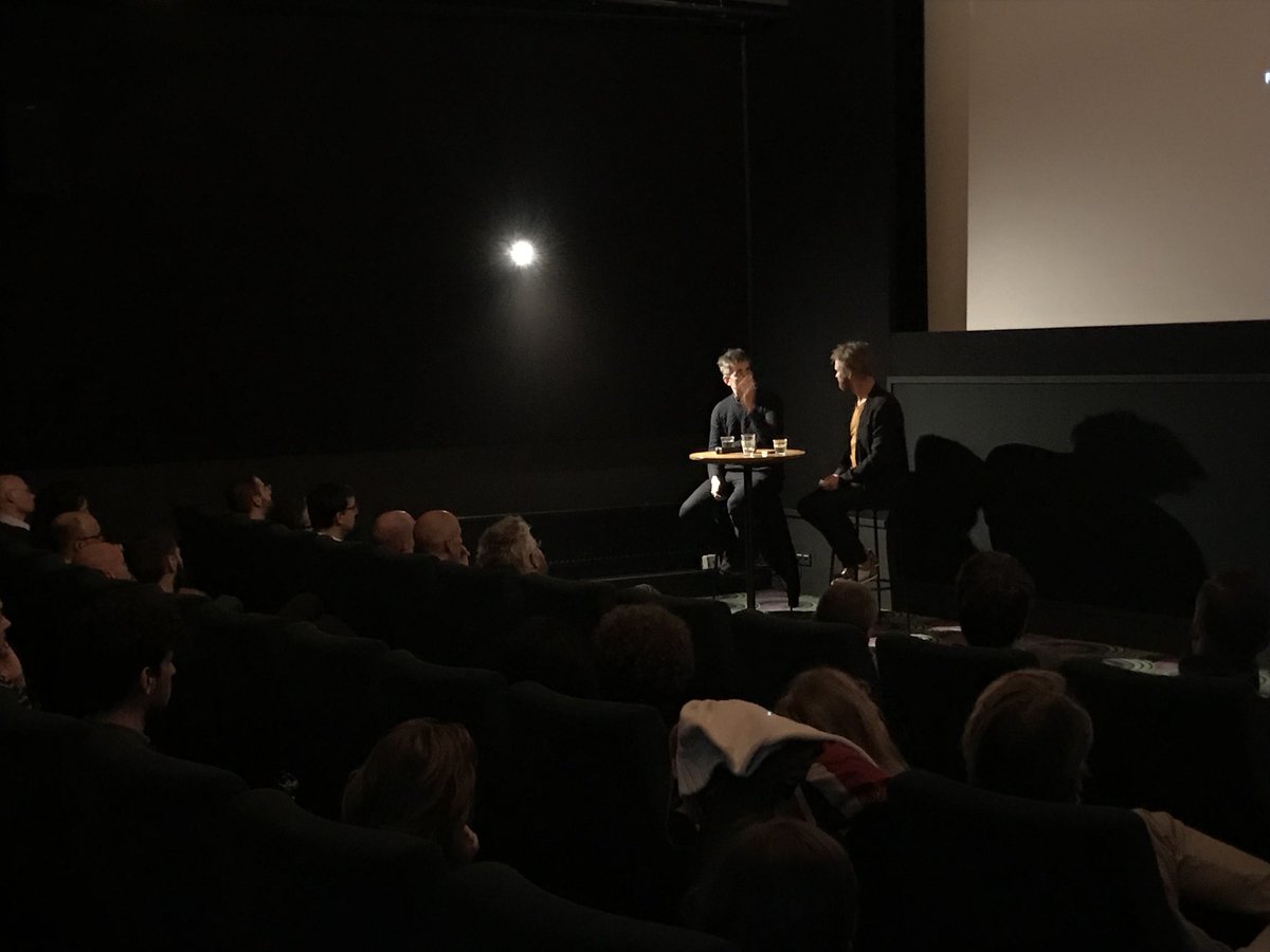 Voordat @darkroomsmusic op V11 speelt zit Daniel Hart in <a href="/KINORdam/">KINO Rotterdam</a> voor een Q&amp;A met <a href="/Leonge/">Leon van Geest</a>