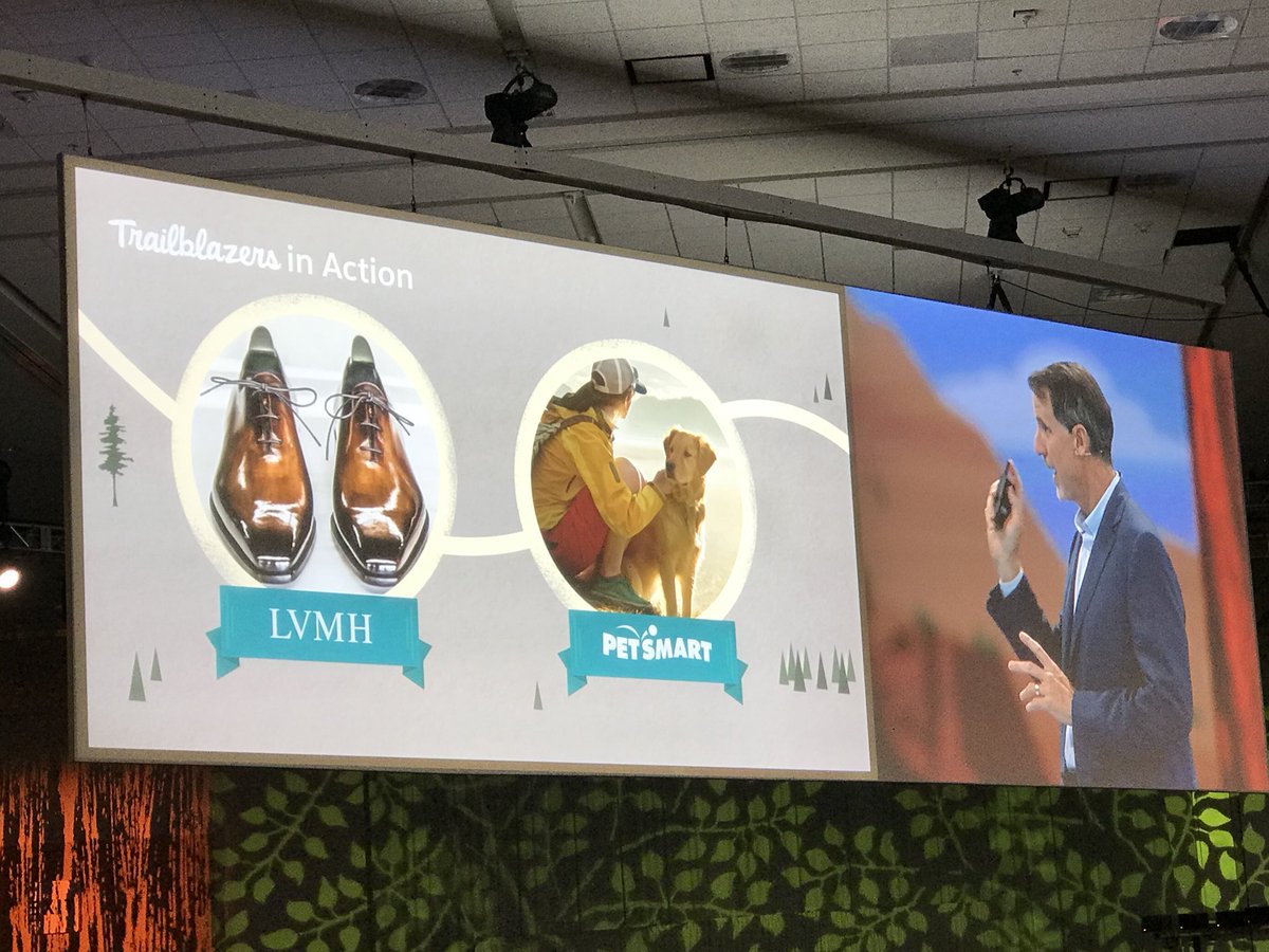 AnemonaPR's tweet image. Awesome seeing @berluti talk about @salesforce Commerce Cloud to Service Cloud integration with #OSFUnifyCOMMERCE @Dreamforce  #DF17