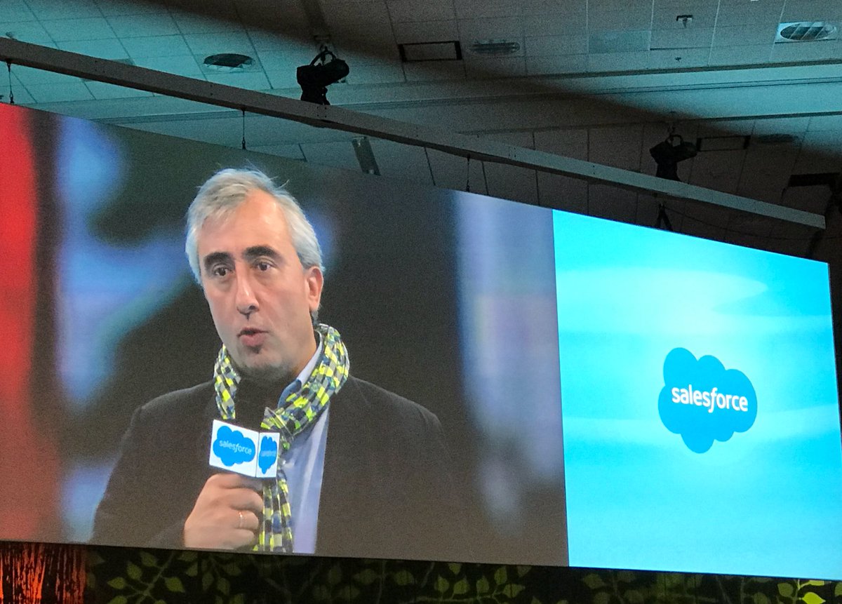 AnemonaPR's tweet image. Awesome seeing @berluti talk about @salesforce Commerce Cloud to Service Cloud integration with #OSFUnifyCOMMERCE @Dreamforce  #DF17
