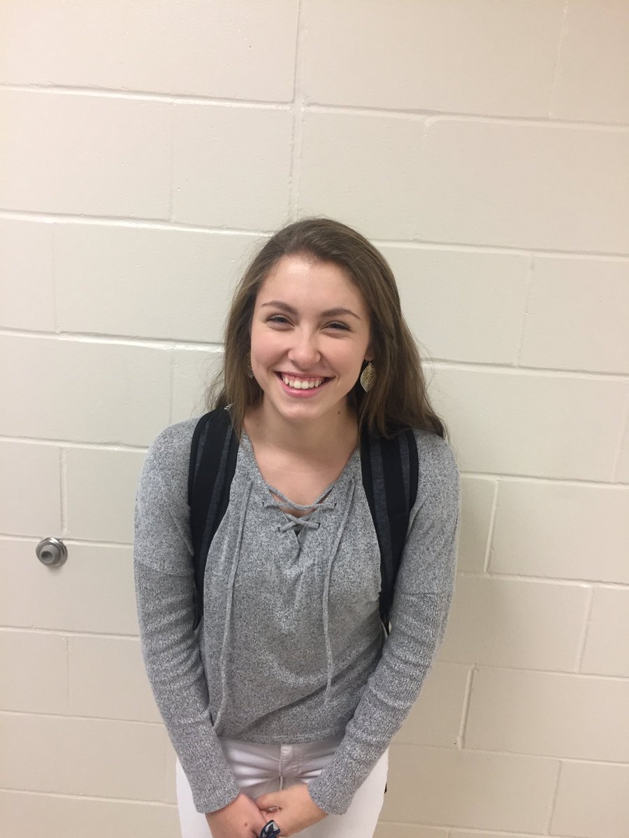 LumberjackPower's tweet photo. Congrats Madi on making the 400lb club and the 3.25! #EarnedNotGiven https://t.co/Feco1HaSJj
