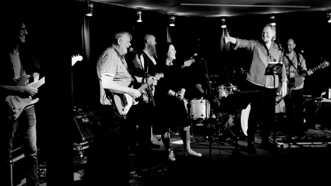 bsjasvalentin's tweet photo. Sæt kryds i kalenderen torsdag den 25. januar 2018 - kl 20:00 nebenGesjæft "In concert" med masser af ny musik - læs mere her om aftenen: 
https://t.co/JdvQdqLA23
Vi håber at se venner, bekendte, musikelskere og andet godtfolk :o) https://t.co/BCeAf33OoR