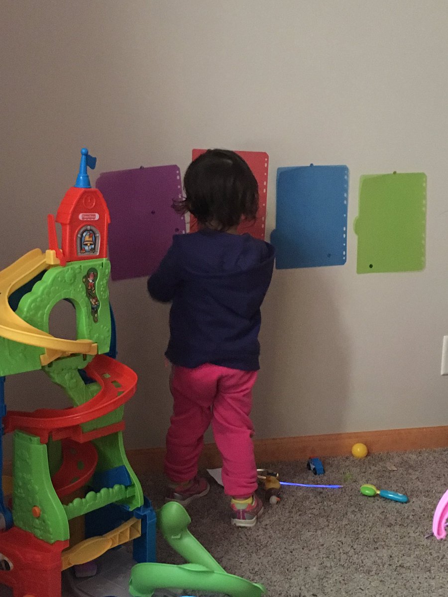 MataJenny's tweet photo. Toddler home activities 😉 keeping her busy https://t.co/m2IoAHfu5y