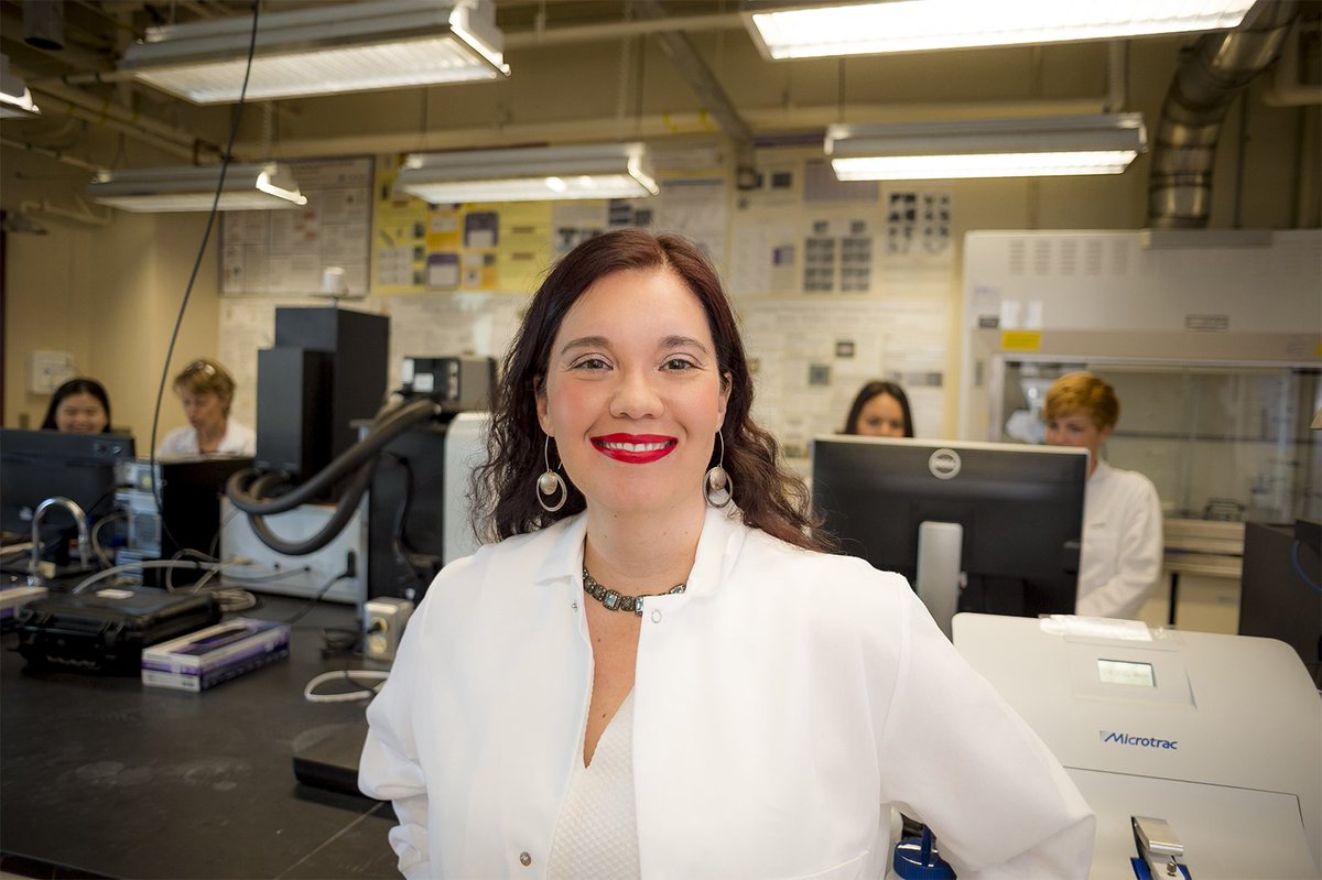 UofCalifornia's tweet image. Advice to my freshman self: Realize that there is light at the end of the tunnel.—@ucsandiego @ucdavis alum Olivia Graeve #CelebrateFirstGen