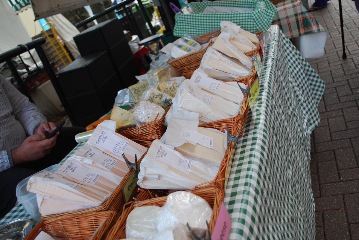 TauntonFmarket's tweet photo. Somerset cheeses, local pork ,beef and lamb, fresh organic vegetables, Somerset apple juice the pick of the best produce the west country has to offer!
#foodieThursday every Thursday on the High street. https://t.co/VwrdGrt0vn