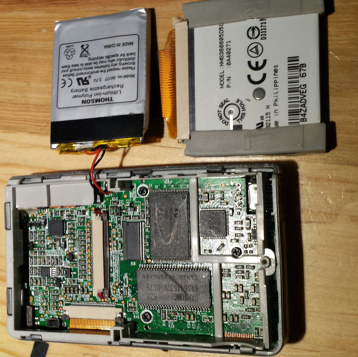 ajenjo017's tweet image. Estoy leyendo el Disco Duro más pequeño del mundo #microdrive