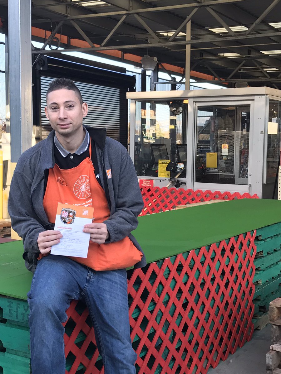 6236SM's tweet photo. Thanks to Alex for year round seasonal readiness. Expectations and Level of Execution second to none. @HD6233 @hmalak https://t.co/VAQBMLHi4W