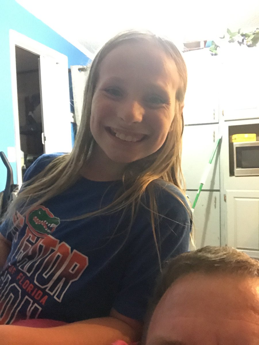 Timmygrin's tweet photo. She’s a nerd like her dad 🤓🤓🤓😂😂😂 https://t.co/TlhS2pmExa
