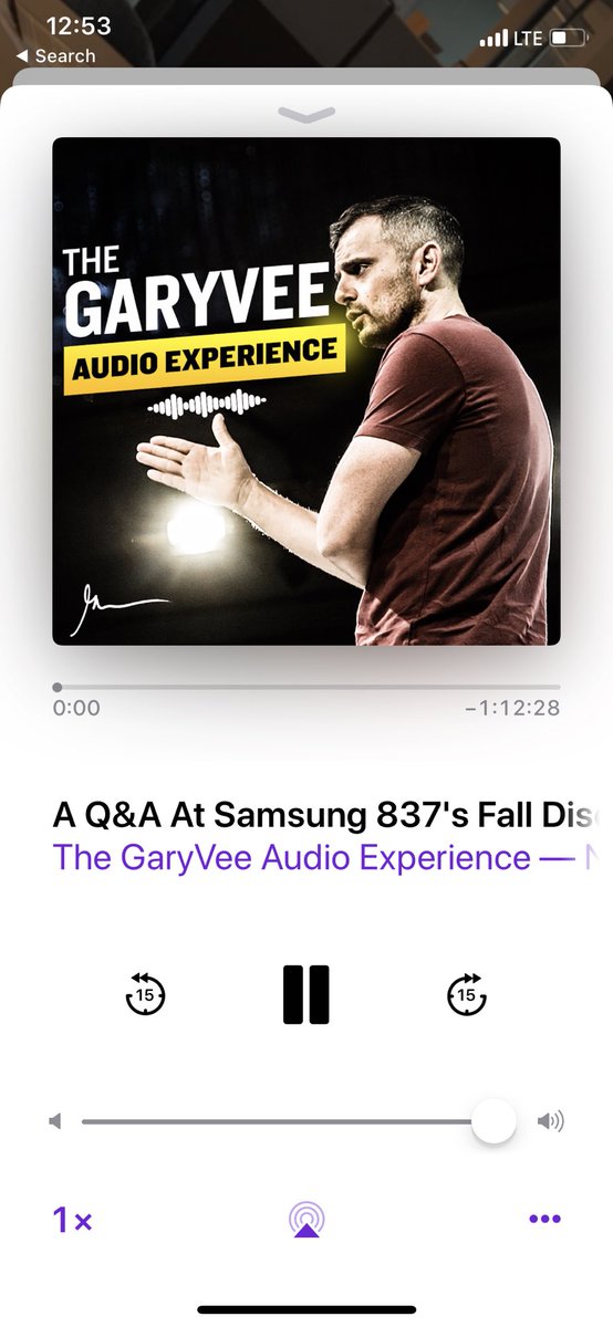 garyvee's tweet photo. Australia 🇦🇺 I’m here - here is my podcast in the podcast store - https://t.co/6e3YWlSY4Q subscribe? https://t.co/UdTraDxBYg