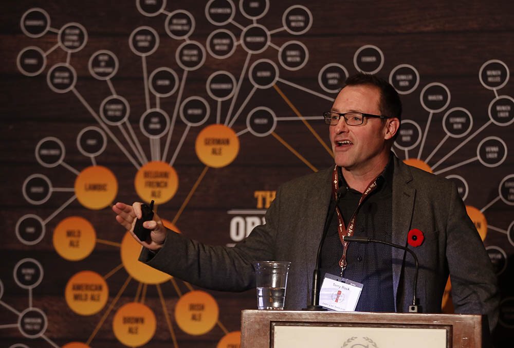 ATBagriculture's tweet photo. Thanks to our emcee @Rockster of @AltaBrewers for guiding us through tonight’s beer tasting and sharing with us all some of the beer happenings brewing in AB. #letsgetthistastingstarted #ScienceOfThe6Pack https://t.co/6eFoYBjtdE