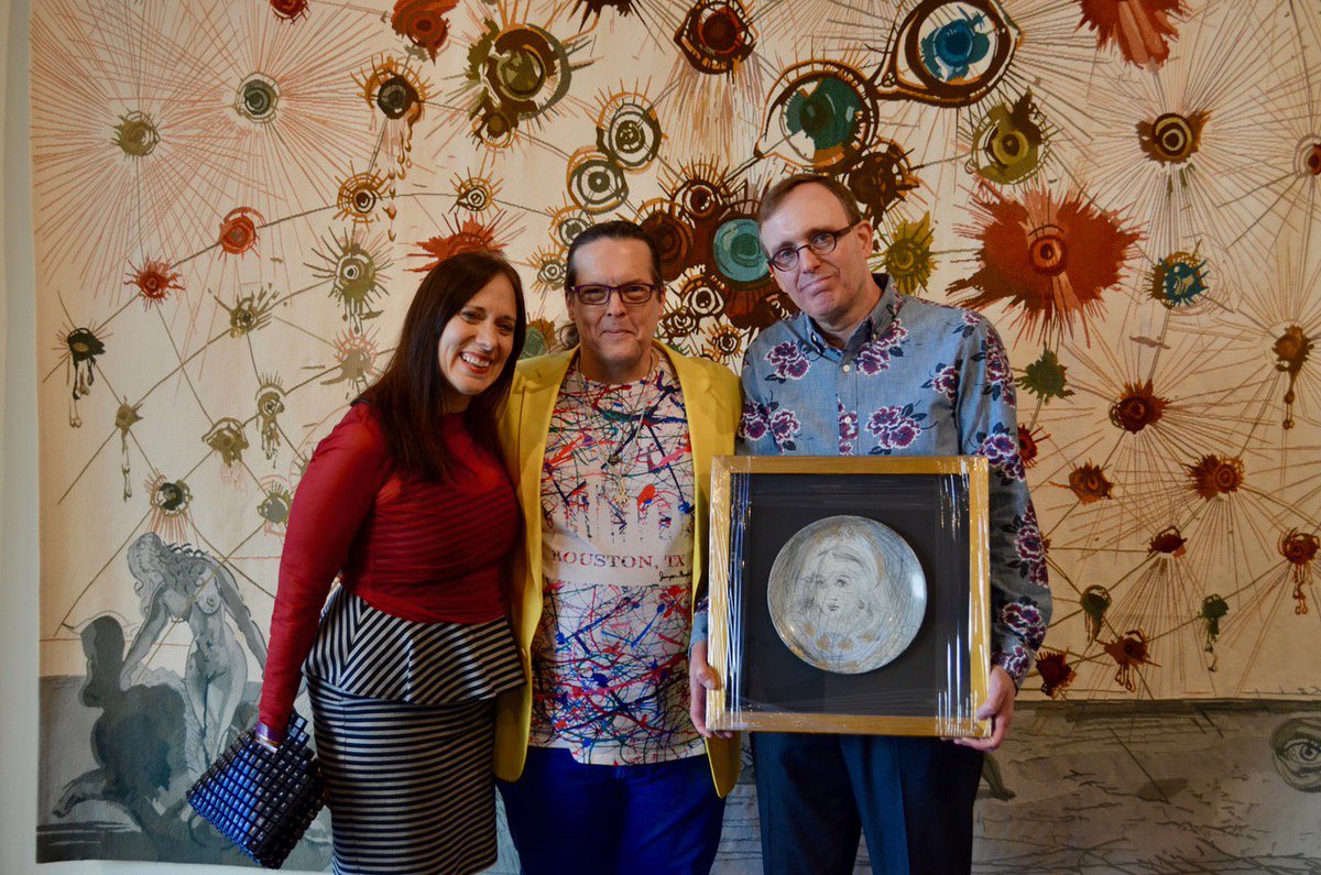 It was a big #Dali afternoon at <a href="/offthewallone/">Off The Wall Gallery in Houston, Texas.</a>. #MadameArgillet, daughter of iconic Dali publisher takes the town. Here, lucky <a href="/JumperMaybach/">Jumper Maybach®</a> + his new acquisition !!