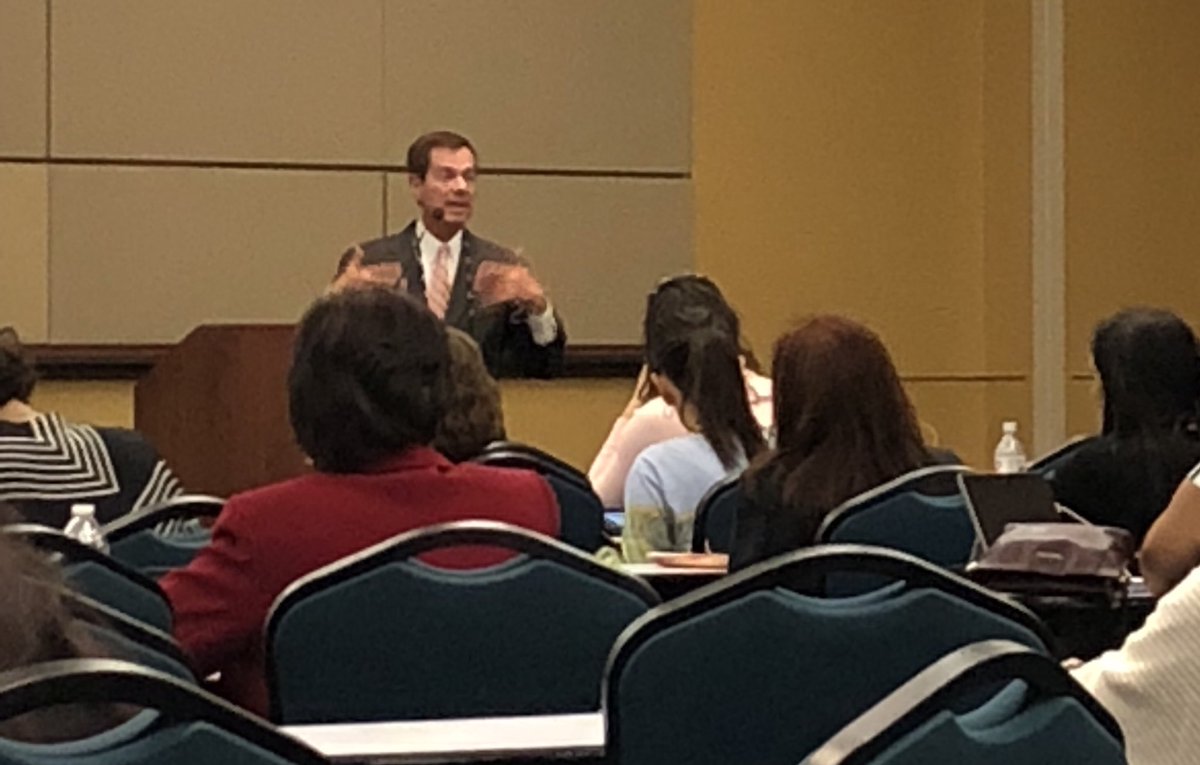 DianaMigrant's tweet photo. Roger says reenergize recruitment. #AMETCONFERENCE #migrant #r10chat https://t.co/qMolEjR9qC