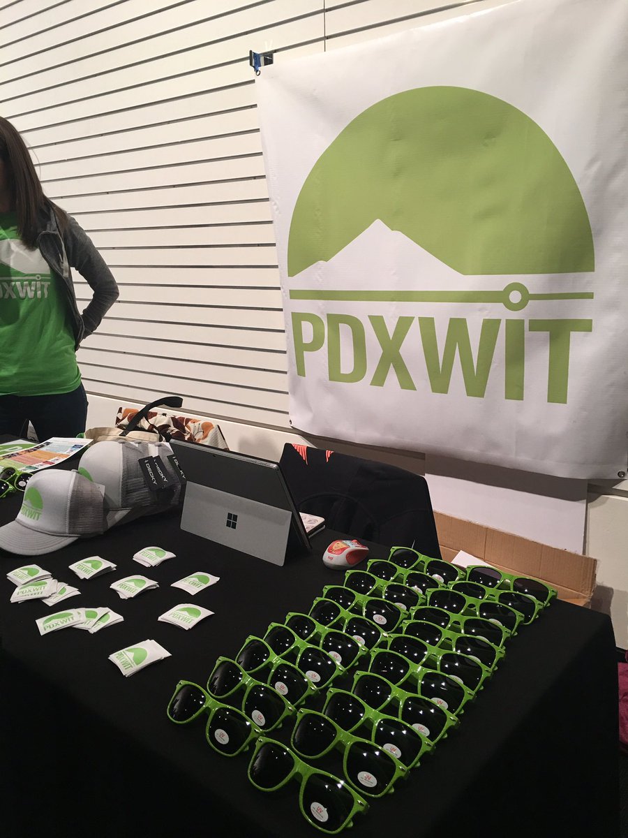PDXWiIT's tweet photo. We're representing at @Nike's National Day of STEM event! #DayOfSTEM #WomenInSTEM https://t.co/p8BFGqLfi3