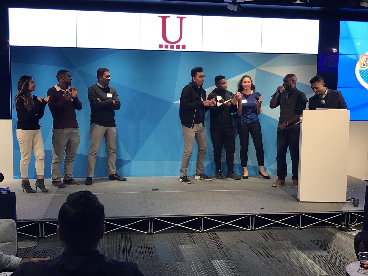 We are grateful for everyone that attended the Hacker Hub Mixer. <a href="/LinkedIn/">LinkedIn</a> was polite enough to share their space for the event.