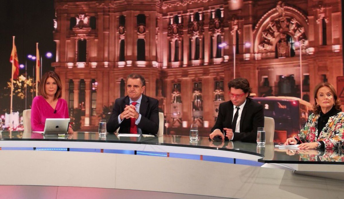 conJoseMFranco's tweet photo. 🔴El nombre del candidato al ayuntamiento de #Madrid tiene que salir de los militantes #ElCirculo_TM https://t.co/xPhxIeGH2k