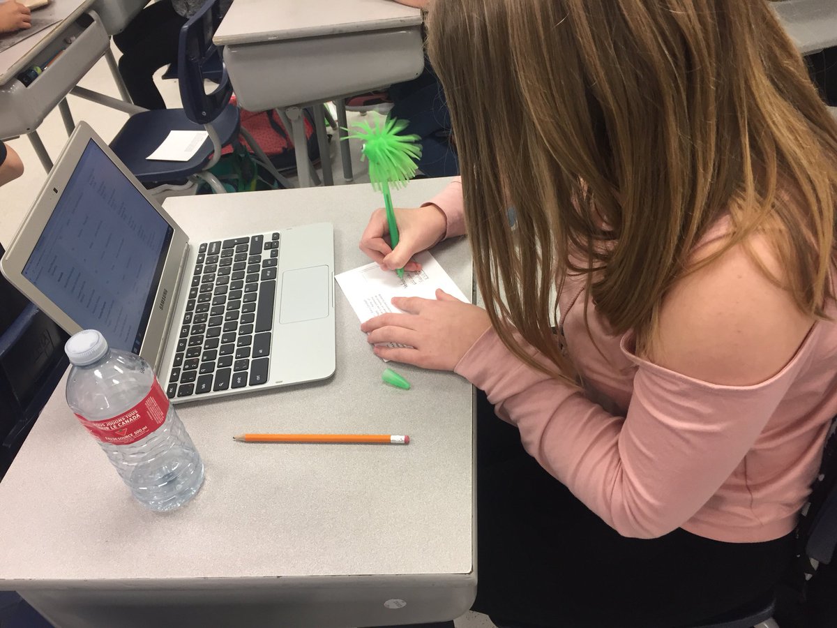 MsPallen15's tweet photo. Students hard at work participating in Postcards for Peace! They will be mailed out to some honourable Veterans! #WeRemember @OLSrccdsb https://t.co/P0qcZtGutV