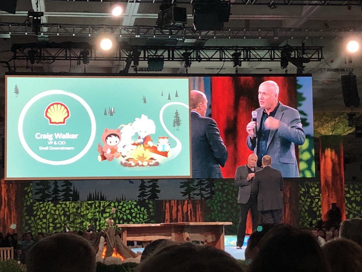 ‘My IT team doesn’t add value by writing functional specs and architecture roadmaps. We add value by building something we can show, try, talk about, and iterate. Speed is critical.’ #df17