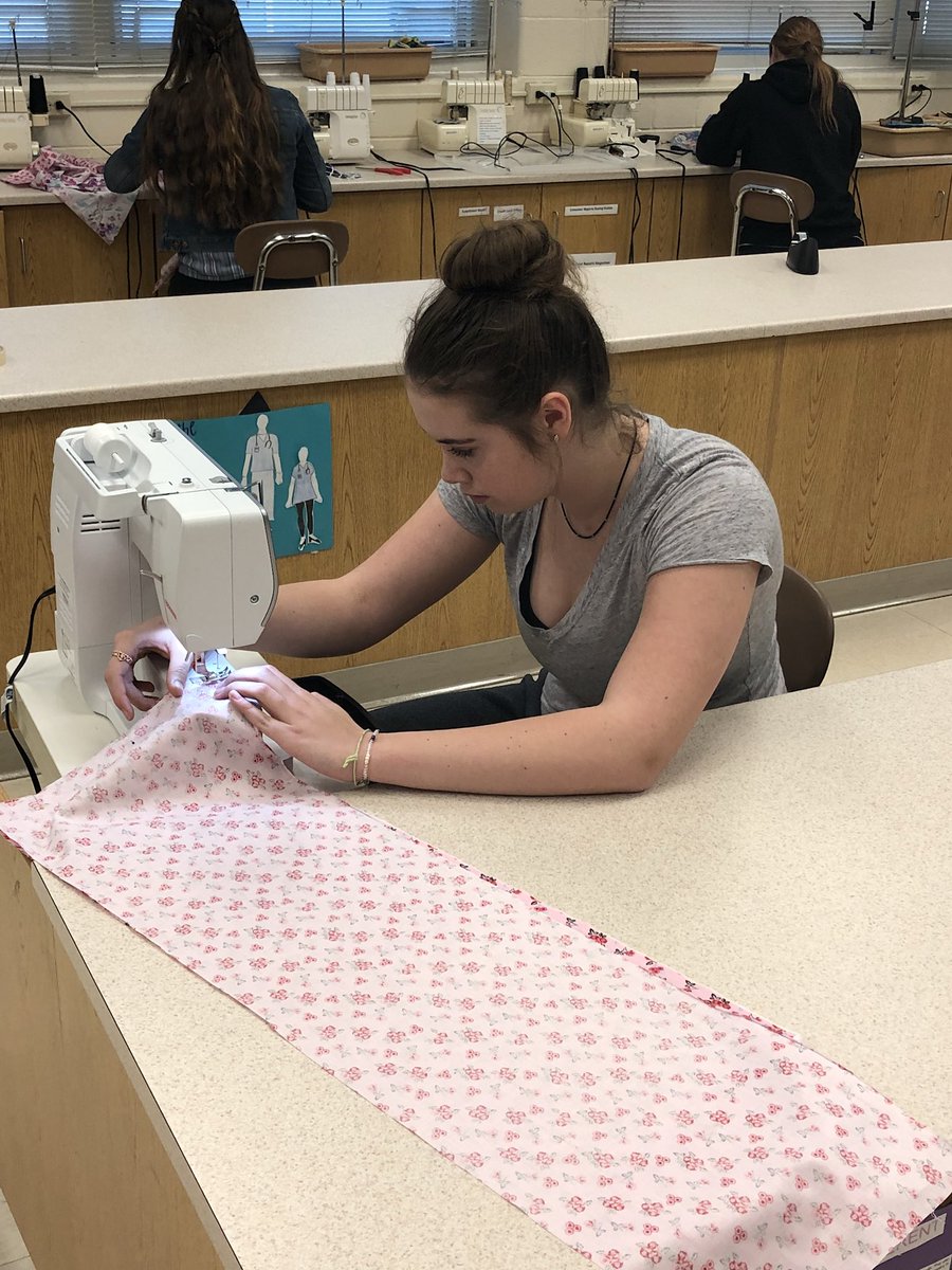 SarahMarik's tweet photo. @YorkFccla Students are working hard on sewing dignity scarves for local assisted living center. @YHSFCS @Yorkactivities #communityservice https://t.co/fGBIS4ieEb