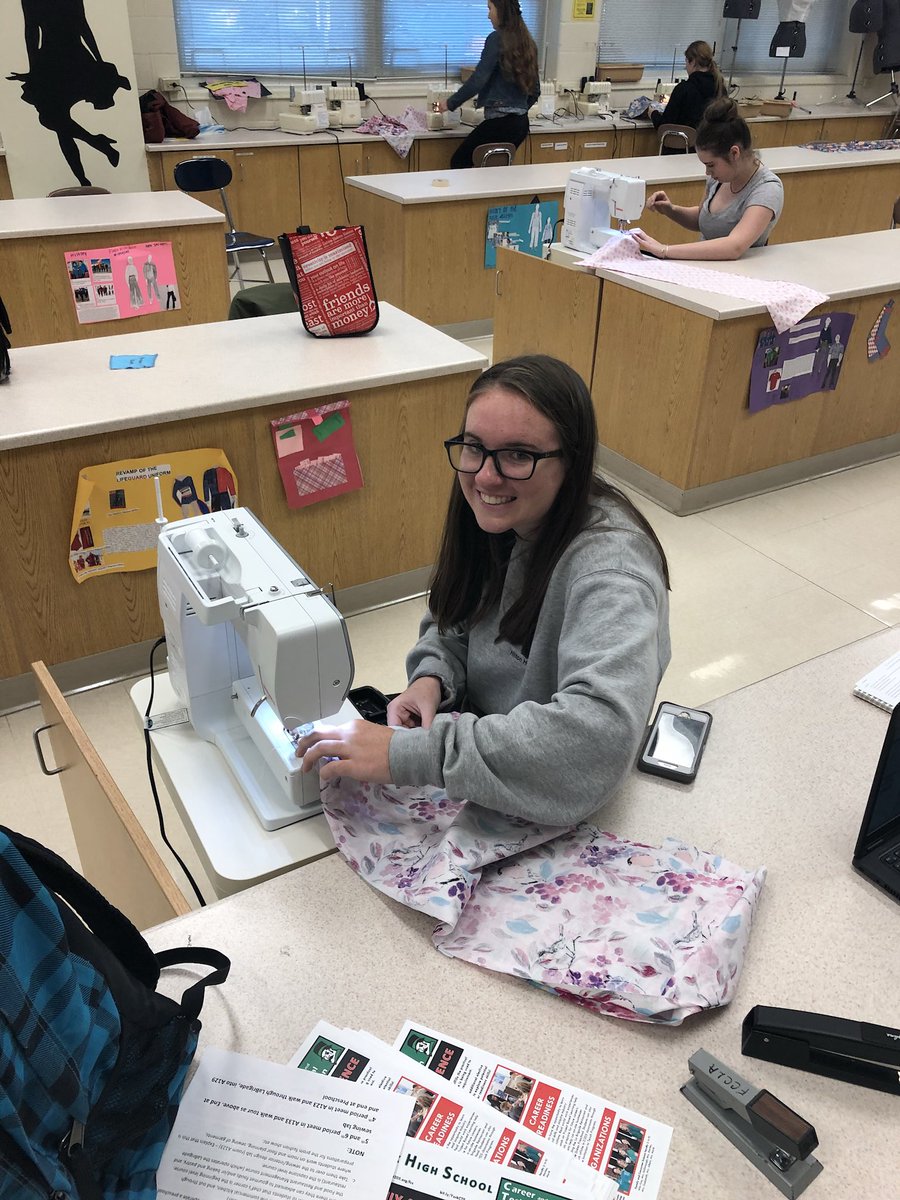 SarahMarik's tweet photo. @YorkFccla Students are working hard on sewing dignity scarves for local assisted living center. @YHSFCS @Yorkactivities #communityservice https://t.co/fGBIS4ieEb