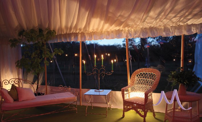 A marquee is a place to party, of course, but it's also a place to chill... check out our 'Chilling' Marquee Ideas: beupstanding.co.uk/chilling-marqu…