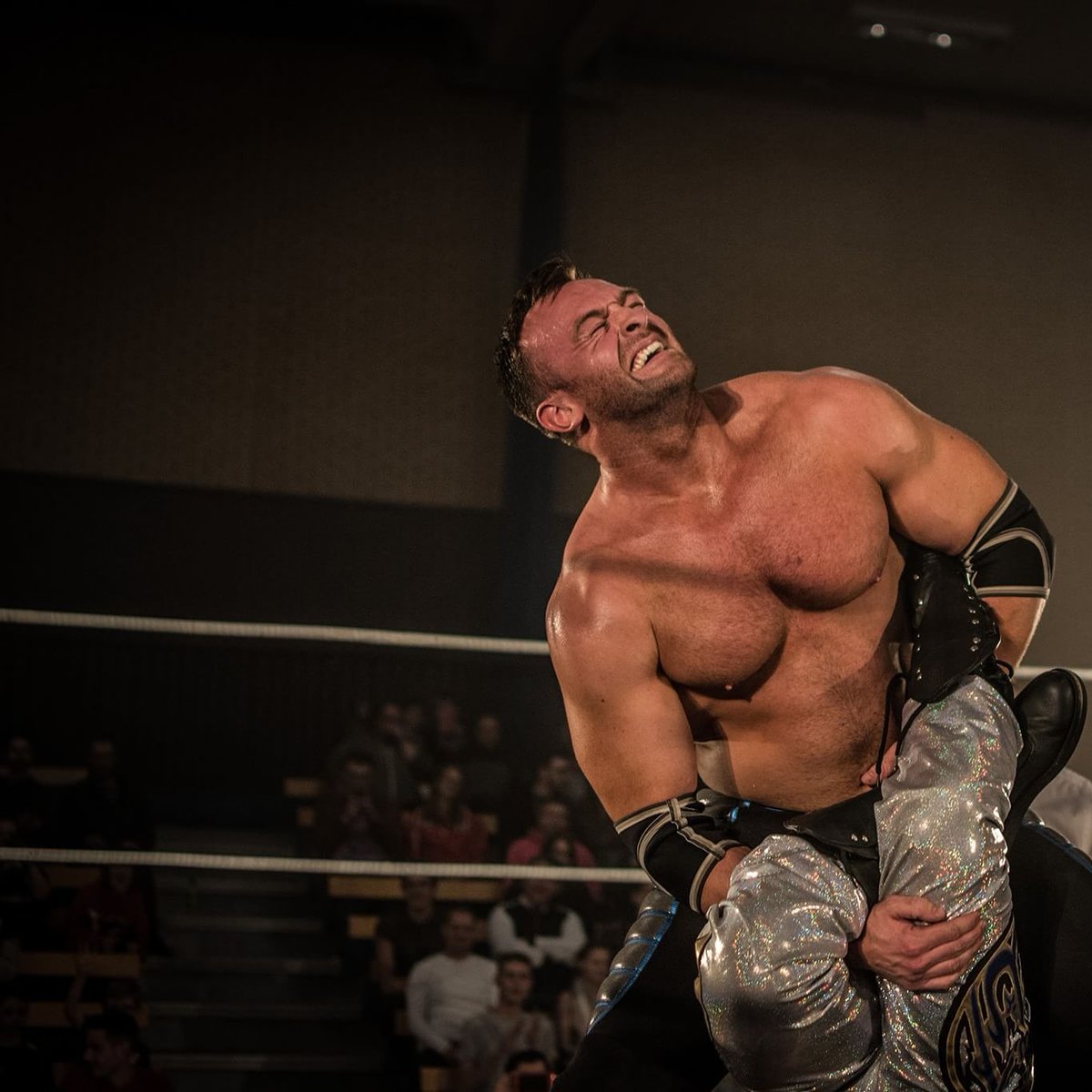 RealNickAldis's tweet image. This is for all the times he left cereal bowls (with milk) in the sink when we were roommates; Putting Daivari in the Cloverleaf in my home town to cap off the @SuperstarProms tour from a couple of weeks ago.