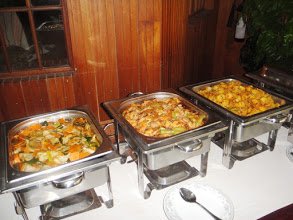 YpsylonResort's tweet photo. KULINARISCHES

Von einheimisch singhalesischer #Küche, einzigartige #Fisch- und #Meeresfrüchte-Spezialitäten, über eine Auswahl der Internationalen Küche bis hin zu traditionell Deutschen Gerichten .... https://t.co/055vRB2fkJ https://t.co/yo6jOYpX6D
