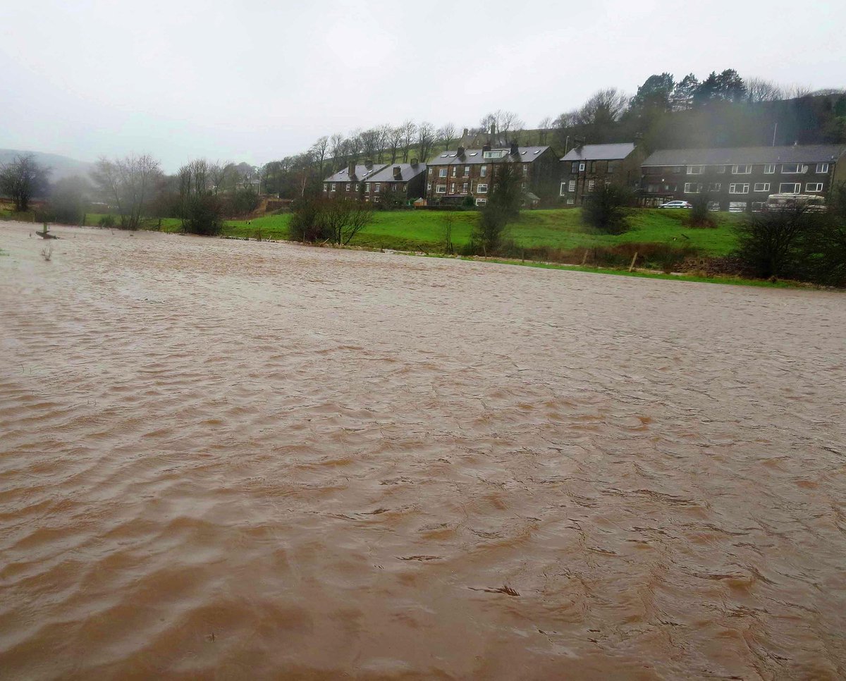 SaveDiggle's tweet image. Part of the proposed site for the new 1500 pupil #Saddleworth School in #Diggle.
Why would you choose to build the school here when you can build it on the existing site in #Uppermill?