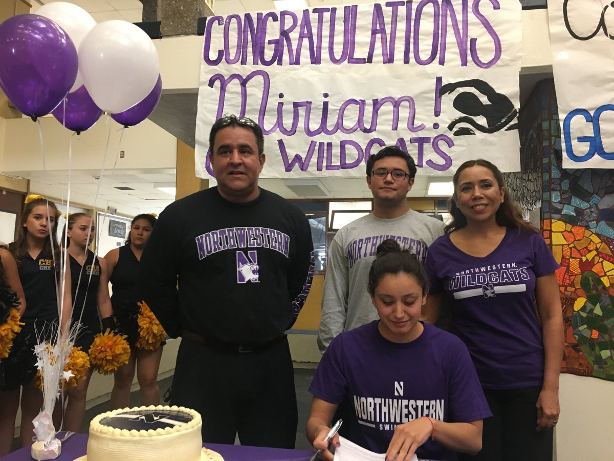 915Romano's tweet photo. Coronado swimmer Miriam Guevara signs with Northwestern Univ today.
@coronado_high https://t.co/MMrMnPJNnW