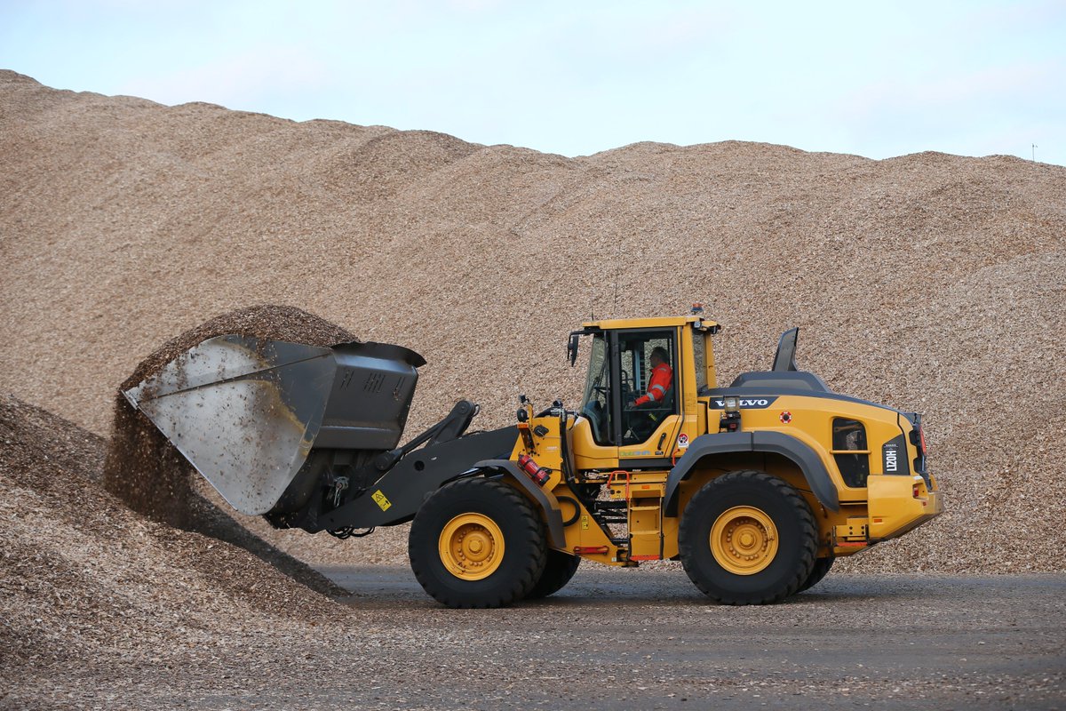BioenergyIntl's tweet image. Denmark: Thx 2 @VerdoGroup 4 hosting today's site as part of @aci_us European #Biomass to Power conf. bioint.io/ZJ5jA #biomass #CHP #pellets #bioheat #biopower