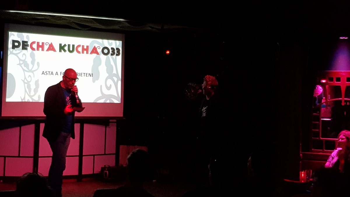peter_tenwolde's tweet photo. Super leuke Pecha Kucha avond #pkn033. Bedankt @PechaKucha033 @fntheads @Wimzegt @JanHenkB @milesamersfoort, support staff en natuurlijk: de 12 gladiatoren https://t.co/LgMcV5Rc8A