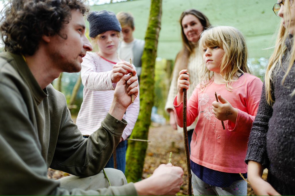 bigoakfs's tweet photo. Half term 🍁Photography by Torz Dallison 🎥 #forestschool #outdoorlearning #BOFS #bigoak #peerlearning #forest #halfterm #woodland #ancientwoodland #nature #photography #childhood #education #camoflage #survival #friendship #learningthroughplay #lewes #uckfield #brighton https://t.co/KmOHJ8vrdk