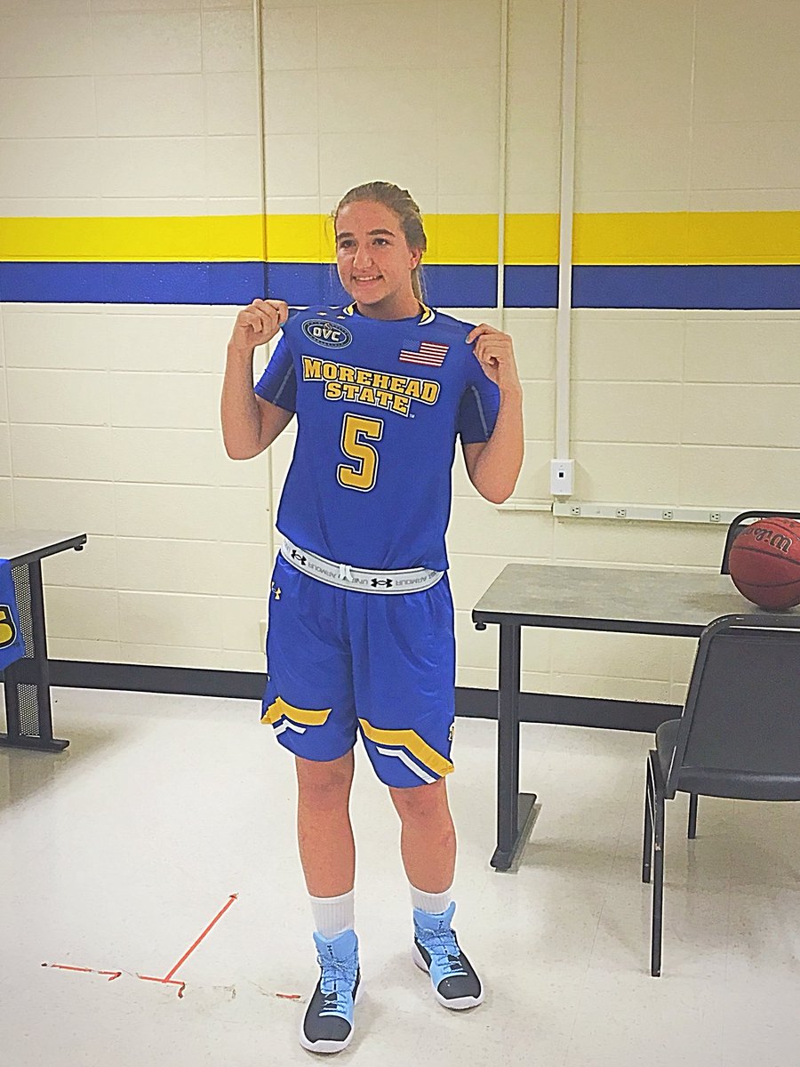 kenz_schwarb5's tweet photo. NLI✅ #EagleEmpire 〽️🦅 https://t.co/9juCFxb9ar