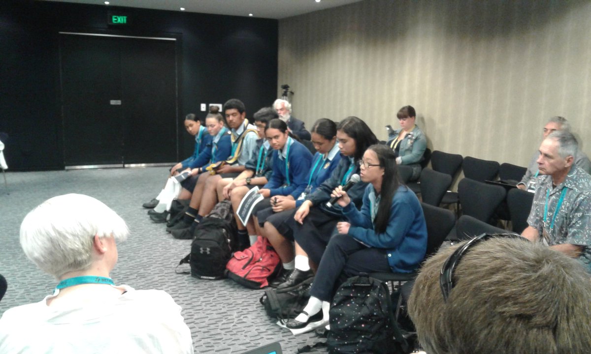arnametcalfe's tweet photo. Articulate Marcellin kids rocking #nethui17 https://t.co/R8U3PpJXT1