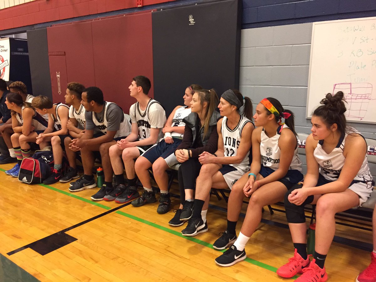 ACSLionsRec's tweet photo. Copper Madness Basketball Battle @ ACS.  ACS victorious via Meg Mamela's amazing shot! Great fun had by all. Thx to the Btfd Police Dept! https://t.co/t09qjWv5Fh