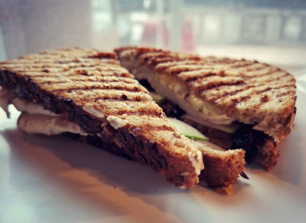 i80insurance's tweet photo. #30DaysOfThankfullness
DAY 8: Thankful for local hot panini sandwiches on a cold day. https://t.co/iajORxSWM8