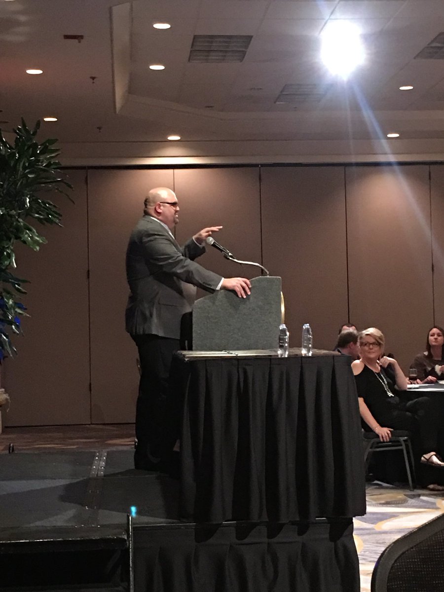 KASSPKansas's tweet photo. @KASSPKansas principal and assistant principal of the year awards is ready to get underway! Great leaders in the room tonight! #KPC17 #KSAdmin https://t.co/lg8F5V1XdP