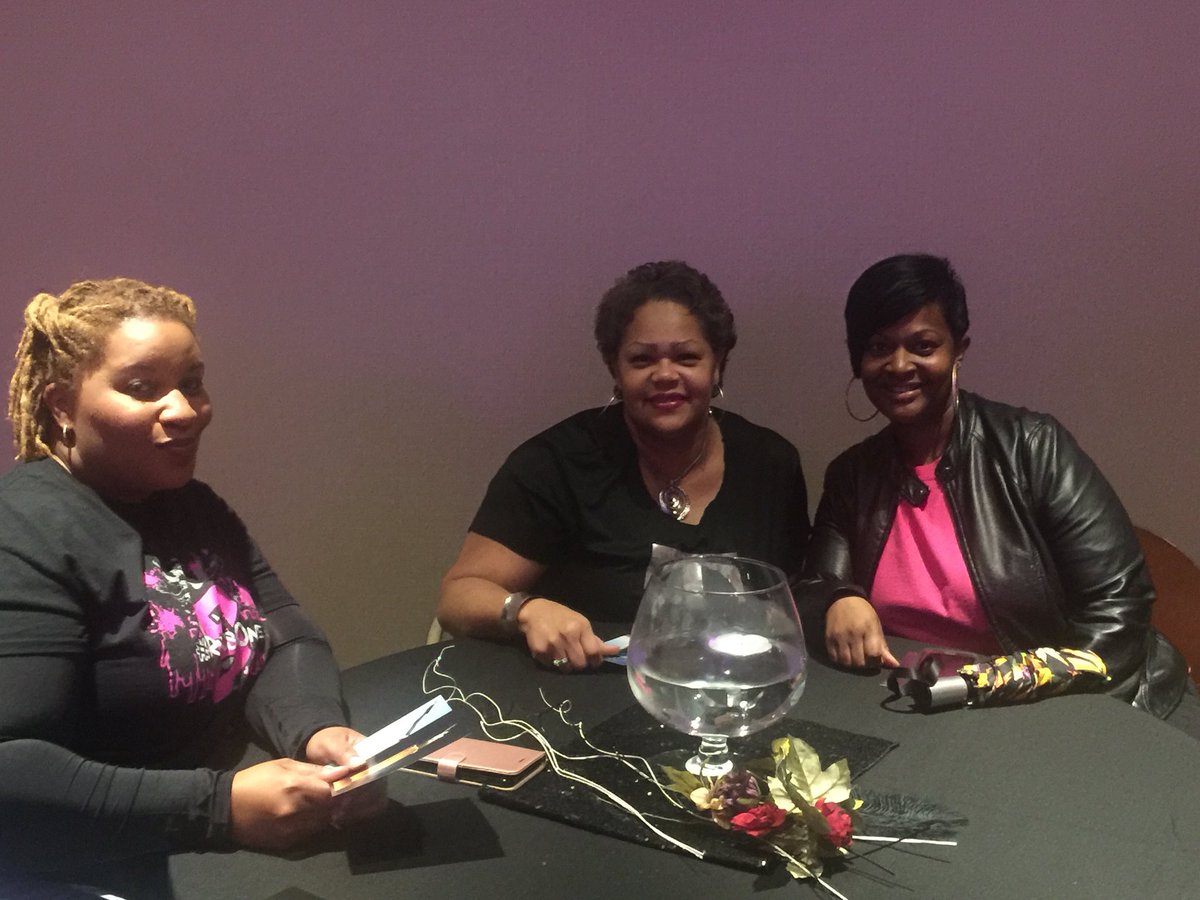 EMowjee's tweet photo. Thank you @m_wan4life and @dreddy7_dt for a amazing event with our 205 leaders. #WeWontStop #RunAsOne #TheTideIsRising @CallieField https://t.co/yqN9wYX7vh