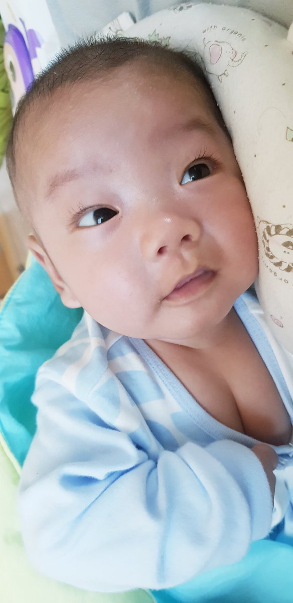 itsmejoycepark's tweet photo. Ung anak mong dinaig ka sa cleavage ... pak na pak 😃😄😅 https://t.co/LObUu7Q7oQ