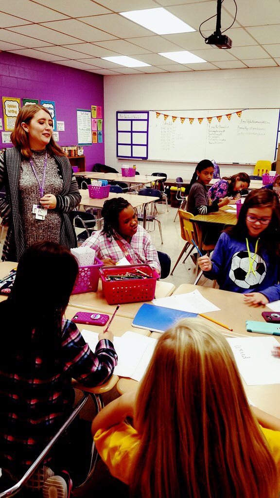 brittanyjbunce's tweet image. Another successful meeting of the GG Club! Thankful for these sweet and bright girls! #wmsuccess #studentleaders @wmstigers @MauryCoSchools