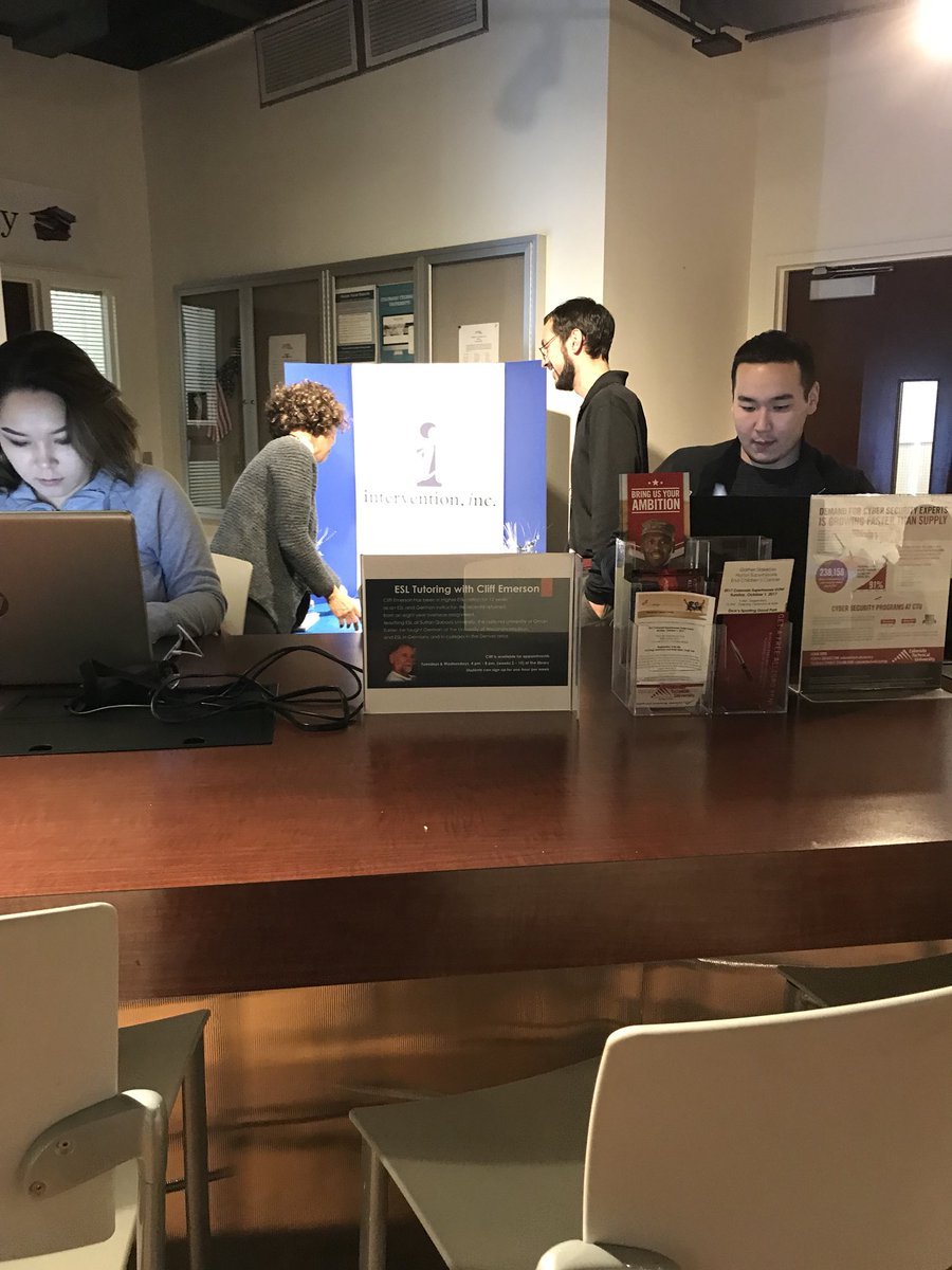MarissaBanker's tweet photo. Criminal Justice Week! The blue bench and intervention, inc. on campus tonight recruiting CTU students! https://t.co/SSjZXDKiFB
