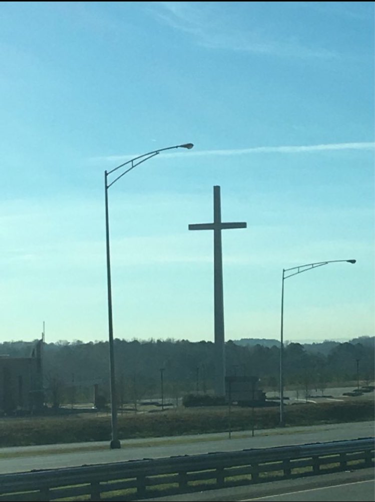 BrettBatchelor's tweet photo. If people are ever driving on I-65 in Alabama then they know exactly where these two places are and that they’re good landmarks for knowing you’re close to Birmingham https://t.co/iQrgYk4g5U