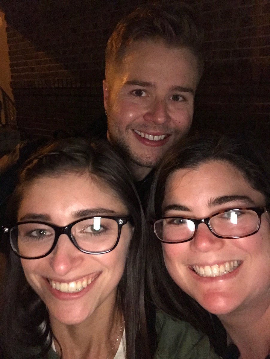 alexismsnyder's tweet photo. @billy_norris @GavinDeGraw Thank you guys for such an amazing show!  Every time I see you in concert you are more amazing than the last if that is even possible.  I hope you have a wonderful last show! https://t.co/B3xG5ASvgi
