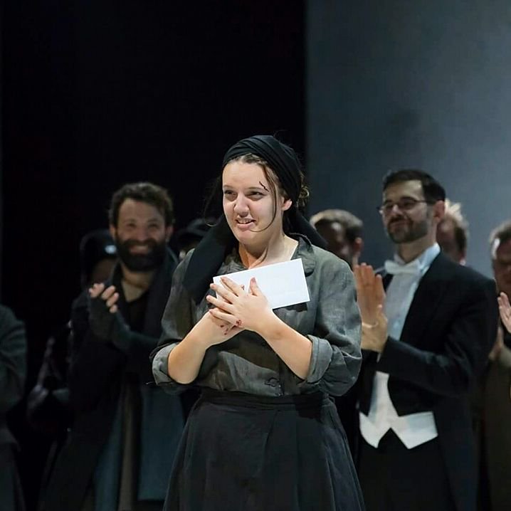 IoanaPipelea's tweet photo. I'm very greatful to @wexfordopera for awarding me the Gerard Arnhold Bursary last Sunday evening, which was generously donated by Anthony and Mayca Arnhold. Thank you all very much! #wfo17 #soprano #opera https://t.co/UemRAIN4za