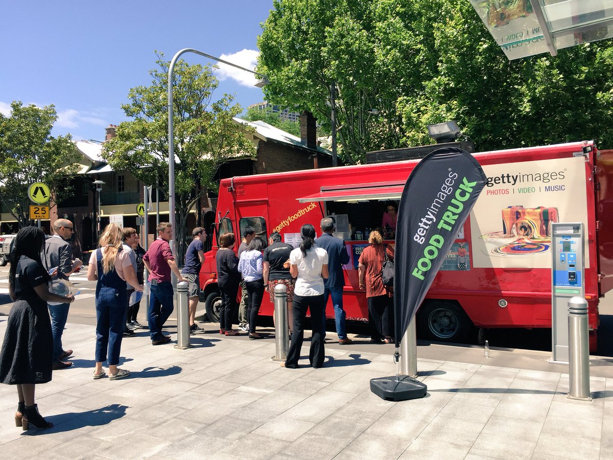 GettyImagesANZ's tweet photo. First up being served with #GettyFoodTruck is @LeoBurnettSyd 👋🏻 https://t.co/ic6LISlwoh